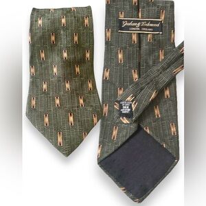 Graham & Lockwood London, England 100% Silk Tie Green Gold Luxury